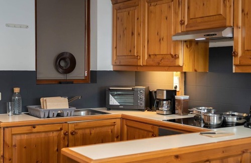 Treffen Apartment | Discover Alpenblick: Family-Friendly Getaway with Kitchen