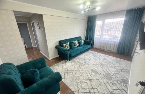 Oskemen Apartment | Inviting LuxHome на УК: Family-Friendly Stay with Breakfast