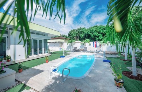Esterillos Oeste Villa | Elegant Villa with Private Pool and Spa Amenities