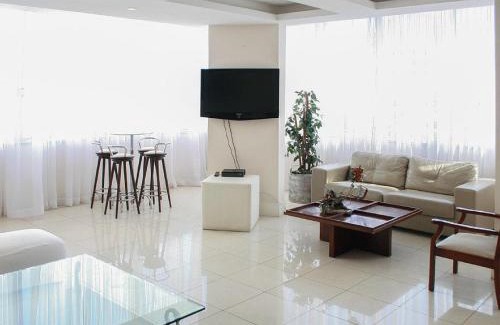 Copacabana Apartment | Elegant Luxo Hotel in Copacabana - Family Friendly Escape