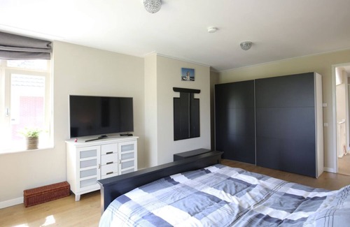 Municipality of Voorschoten Villa | Family Retreat with Ocean Views Steps from the Beach