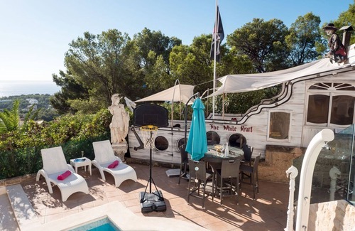 Portals Nous Villa | Spacious Family Villa with Oceanfront Views in Mallorca