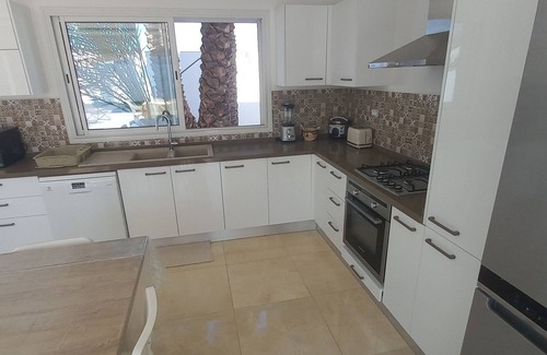Aghir Villa | Luxueuse Villa Avec Piscine Privée à Djerba Midoun - À 10 min de la Plage