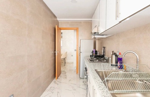 L'Ocean Apartment | Modern 1 Bedroom Suite with Breakfast in Rabat City
