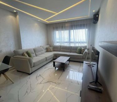 Malabata Apartment | Luxueux appartement piscine et vue mer