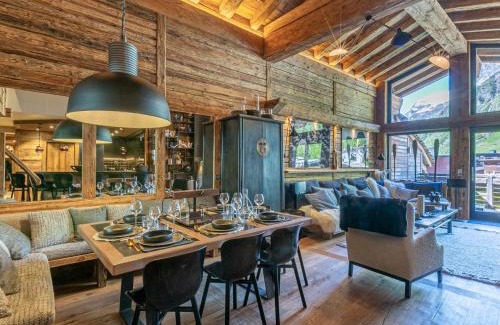 Val-d'Isere Apartment | Elegant Duplex with Jacuzzi & Hammam, Near Pistes and Shops