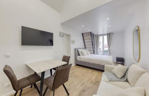 Bobigny Apartment | Elegant Retreat in Bobigny, Paris - Your Perfect Getaway