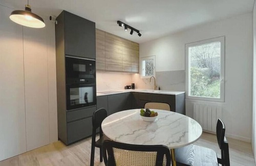 Saint-Arnoult Apartment | Elegant Garden Retreat in Deauville - Family Friendly Stay