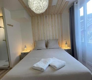 Saint-Claude Apartment | Unique T2 in Saint Claude - Guest Rated 9/10, Family-Friendly