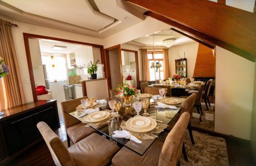 Capivari Apartment | Elegant Duplex in Capivari with Pet-Friendly Amenities