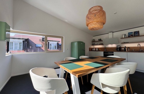 Radolfzell am Bodensee Apartment | Seeblick Deluxe: Scenic Getaway on Mettnau Peninsula
