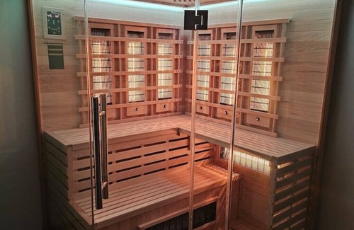 Echternacherbruck Apartment | Riverside Retreat with Infrared Sauna and Family-Friendly Perks
