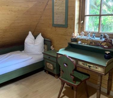 Oybin House | Elegant 4-Star Holiday Home with Spa & Pet-Friendly Options