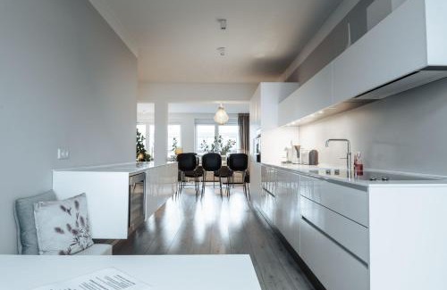 Innenstadtring Apartment | Stylish Loft Above the Rooftops of Münster - 4 Star Stay