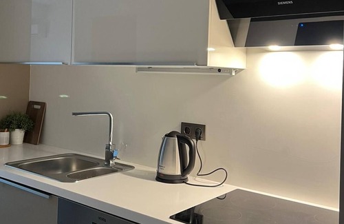 Kucukcekmece Apartment | Luxurious 1+1 apartment in the heart of European Istanbul