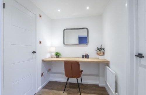 Cheltenham House | Exceptional Stay at Pittville Circus Road - Family Friendly