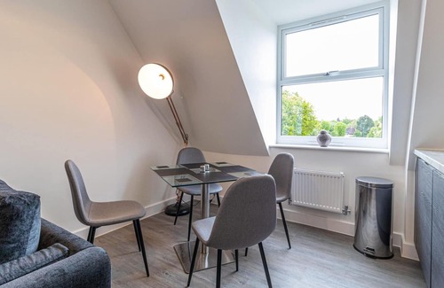 Solihull Apartment | Luxurious 2-Bed apartment in Solihull - NEC / BHX