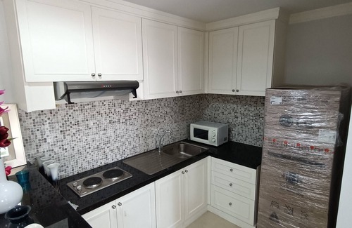 Nonthaburi Apartment | Stylish 2 Bedroom Condo Steps from MRT & Family-Friendly