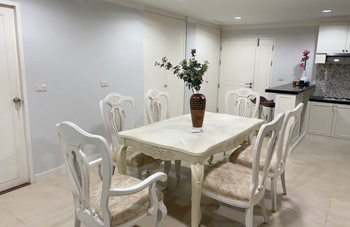 Nonthaburi Apartment | Stylish 2 Bedroom Condo Steps from MRT & Family-Friendly