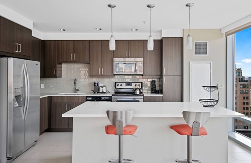 Back Bay East Apartment | Beautiful 2BR Back Bay Retreat with Breathtaking Views