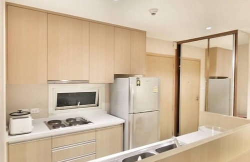 Pathumwan Apartment | Chic 2BR Retreat in City Center with Pool & Spa Access