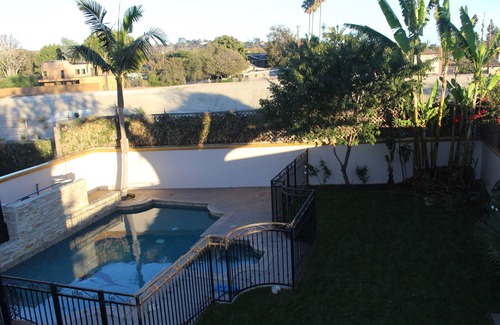 Del Rey House | Elegant 3BD Culver City Retreat with Pool & Spa Amenities