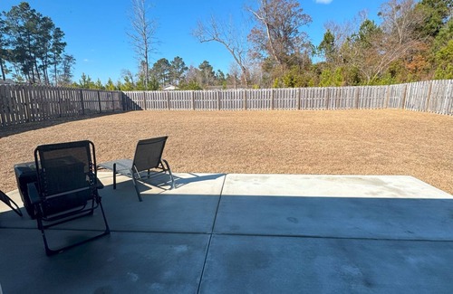Wrightsboro House | Luxurious 3 bedroom home, 10 minutes from downtown Wilmington, pet friendly!