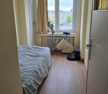 Sint-Lambrechts-Woluwe Apartment | Family-Friendly 4-Star Retreat for Memorable Stays