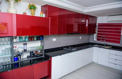 Abuja Apartment | Elegant 4 Bedroom Duplex with Pool & WiFi - Rated 10/10