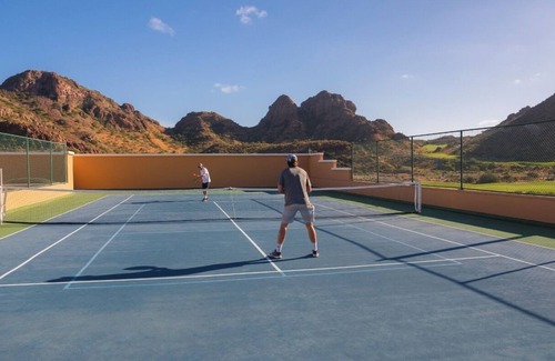 Loreto Apartment | Luxurious 4-Bedroom Penthouse in Loreto – Ocean Views & Elite Golf