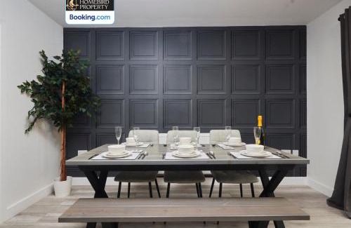 Chapeltown House | Discover the Willows: Guest Rated 9/10 Retreat