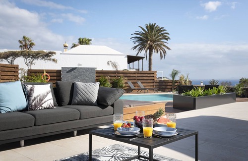 Los Mojones House | Exclusive 5-Bed Villa in Los Mojones with Ocean Views