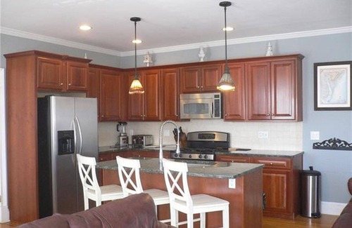 Beach Haven Crest House | Oceanside Retreat: 6 Bedrooms, Pool & Steps to Beach