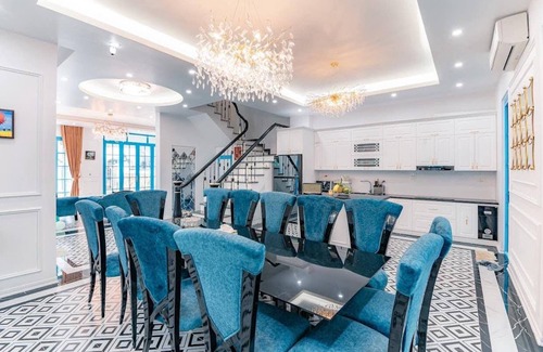 Bai Chay Villa | Elegant 7-Bed Villa with Private Pool for Family Getaways