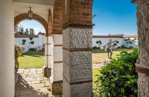 Bembridge Villa | Immaculate Oceanfront Villa in Bembridge with Pool & Views