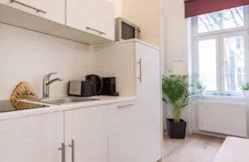Roßau Resort | Bright Retreat, 4-Star Stay Just Steps from City Center