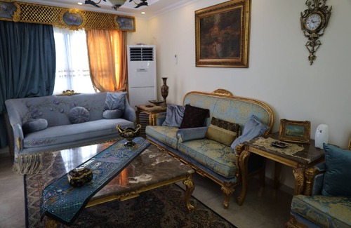 Maadi Apartment | Scenic Nile Views with Spa and Hot Tub Access