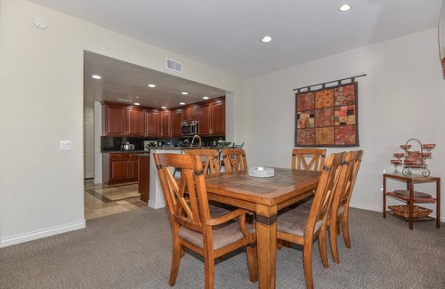 Desert Ridge Condo | Tranquil Scottsdale Condo with Top Amenities and 10/10 Rating