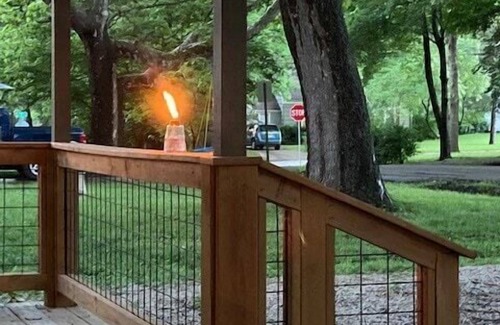 Topeka House | Tranquil Escape with Pet-Friendly Amenities & Top Rating