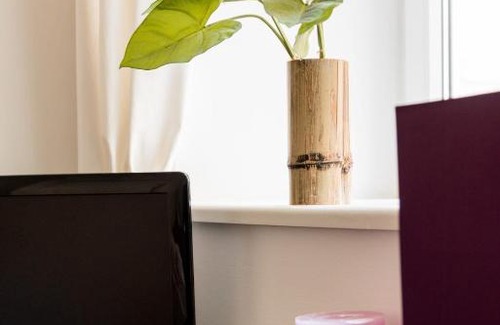 Roßau Apartment | Family-Friendly Retreat Steps from City Center - Rated 9/10