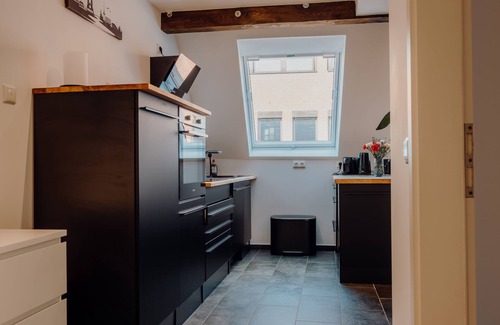 Altstadt Apartment | Stylish Vacation Apartment in Prime Bremen Location