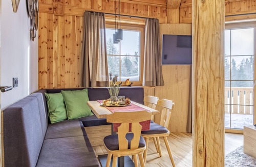 Weisspriach Apartment | Luxurious apartment with a sauna on the slope
