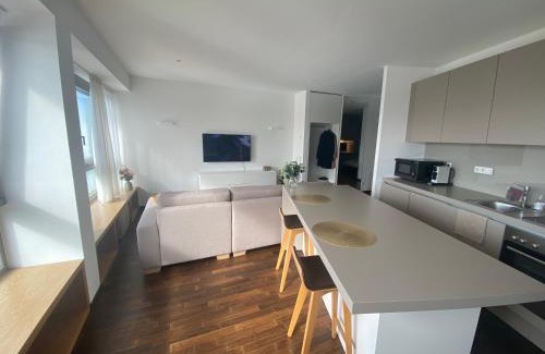 Altstadt-Sued Apartment | Top-Rated Apartment in Kranhaus, Cologne - Family Friendly