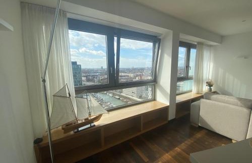 Altstadt-Sued Apartment | Top-Rated Apartment in Kranhaus, Cologne - Family Friendly