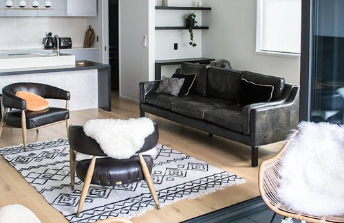 Ponsonby Apartment | Stylish Apartment Near CBD & Harbor - 10/10 Guest Rated
