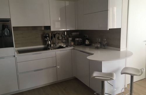 Pula Apartment | Elegant Apartment Steps from Beautiful Beaches and Ocean Views