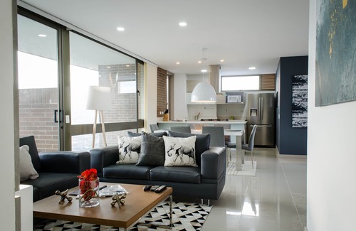 Patio Bonito Apartment | Dream Stay at a Wheelchair Accessible Apartment Suite