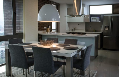 Patio Bonito Apartment | Dream Stay at a Wheelchair Accessible Apartment Suite