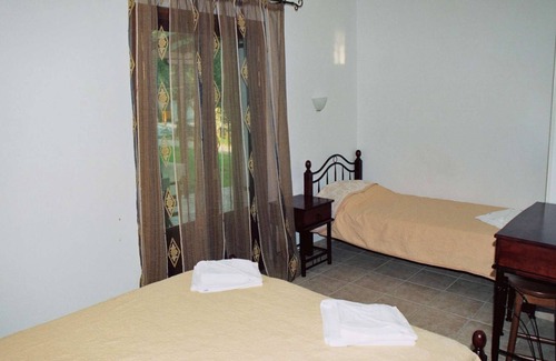 Lefokastron Apartment | Exclusive Beach Bungalows with Ocean View - Perfect for Groups