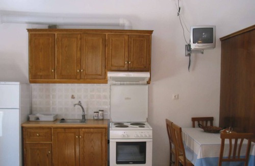 Lefokastron Apartment | Exclusive Beach Bungalows with Ocean View - Perfect for Groups
